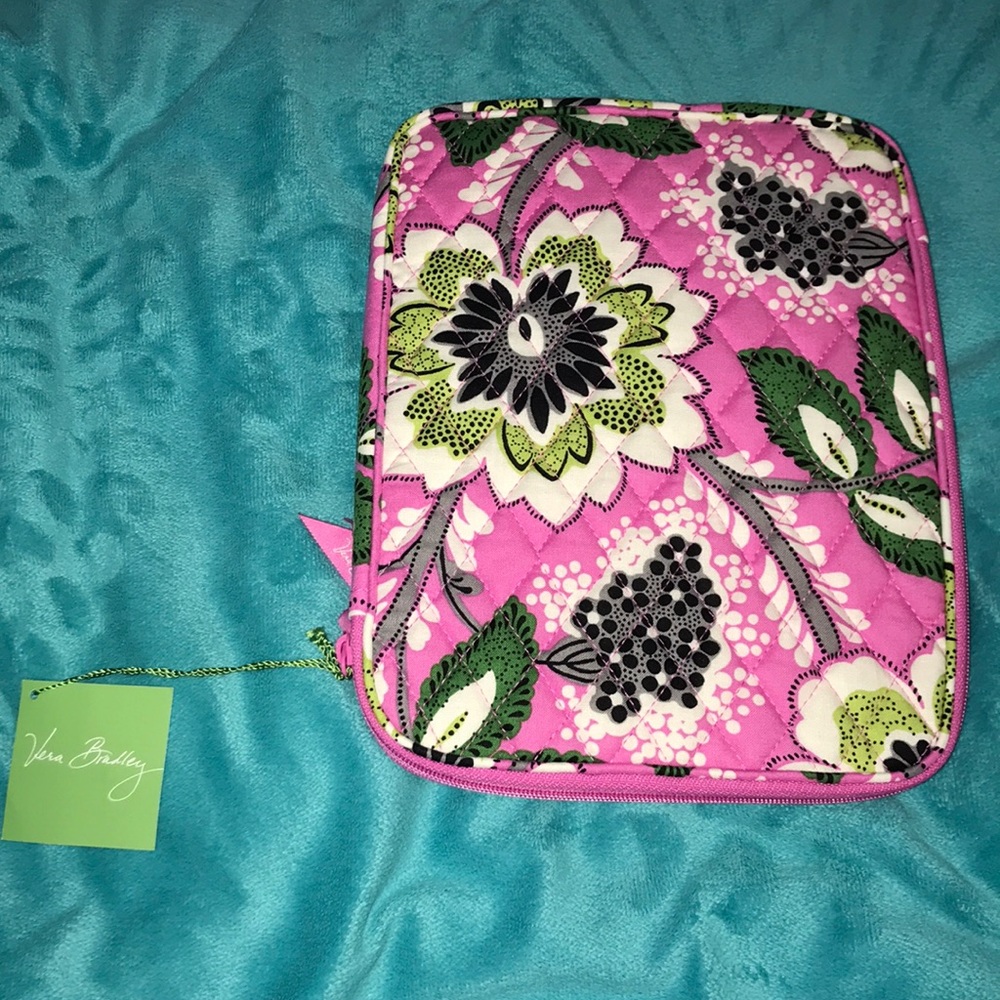 NWT Vera Bradley Tablet Sleeve/Case🌺